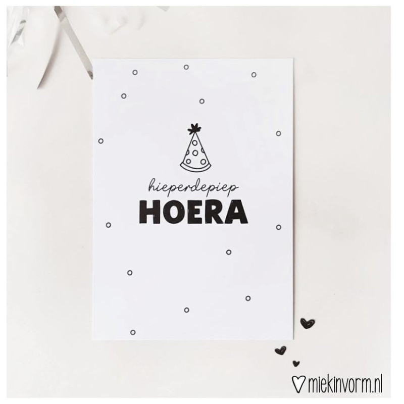 kaart hieperdepiep hoera feesthoedje