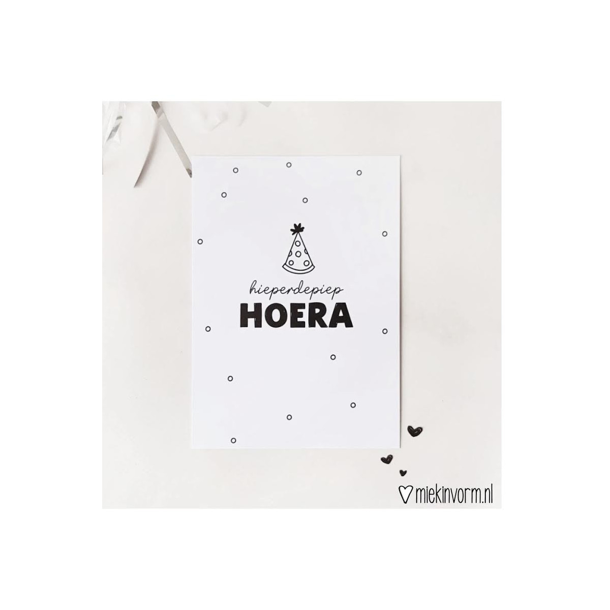 kaart hieperdepiep hoera feesthoedje