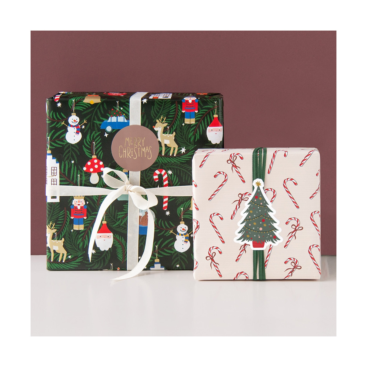 kerst kadopapier ornamenten