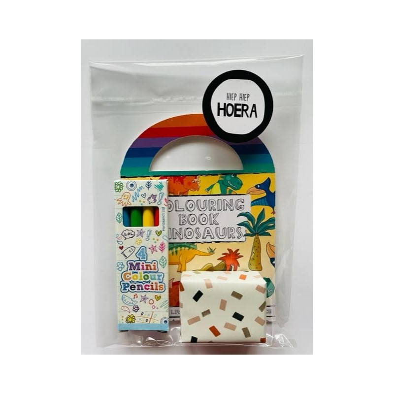 traktatie dino kleurboekje