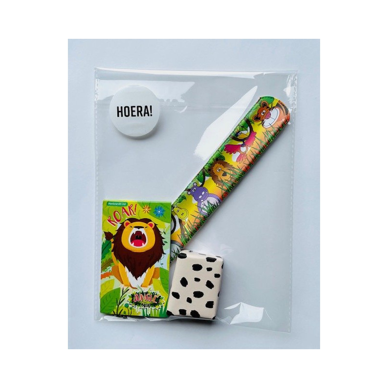 traktatie jungle klaparmband