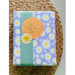 kadopapier madeliefjes