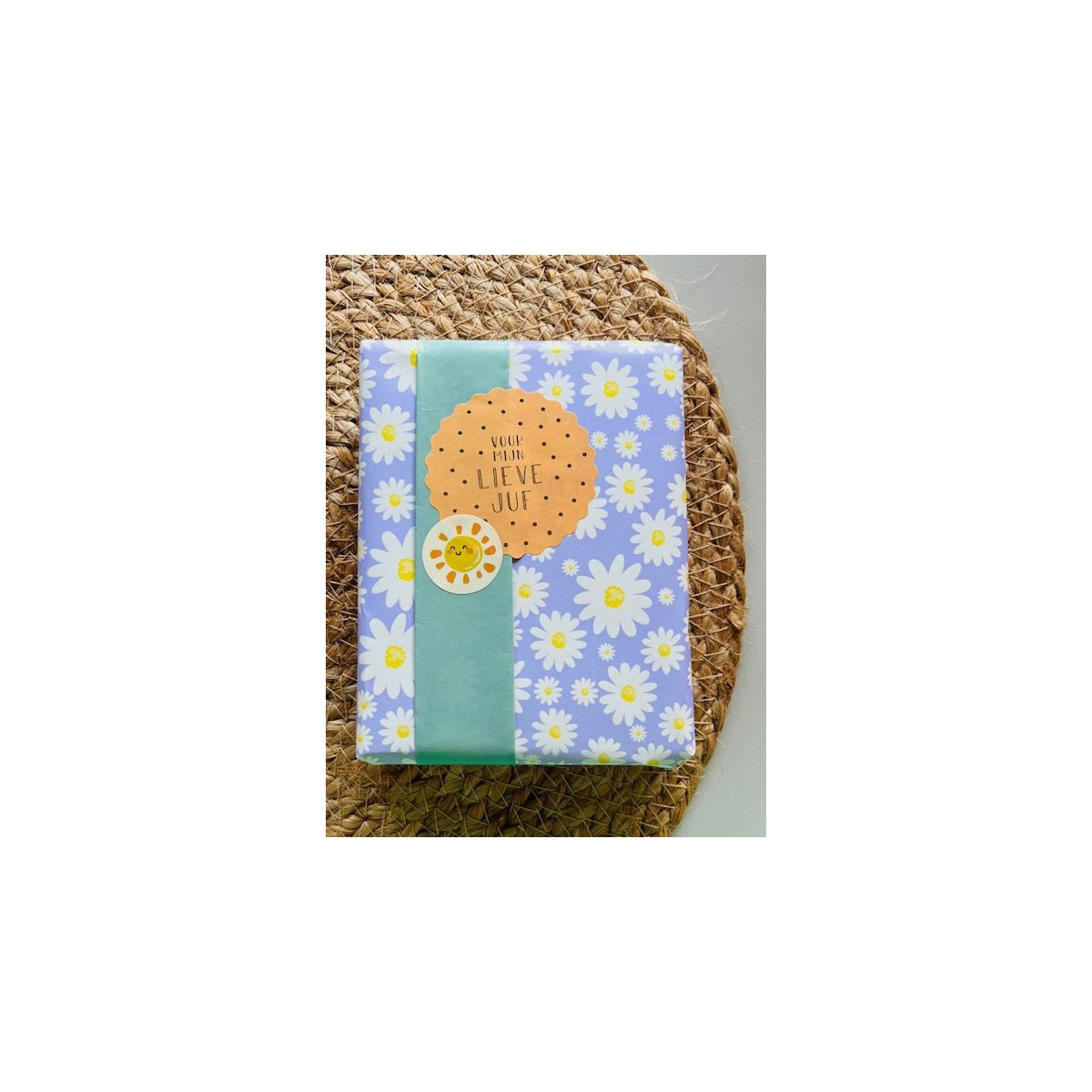 kadopapier madeliefjes